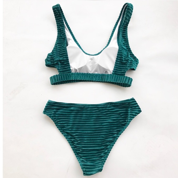 SOLD OUT - Picture 4 of 8